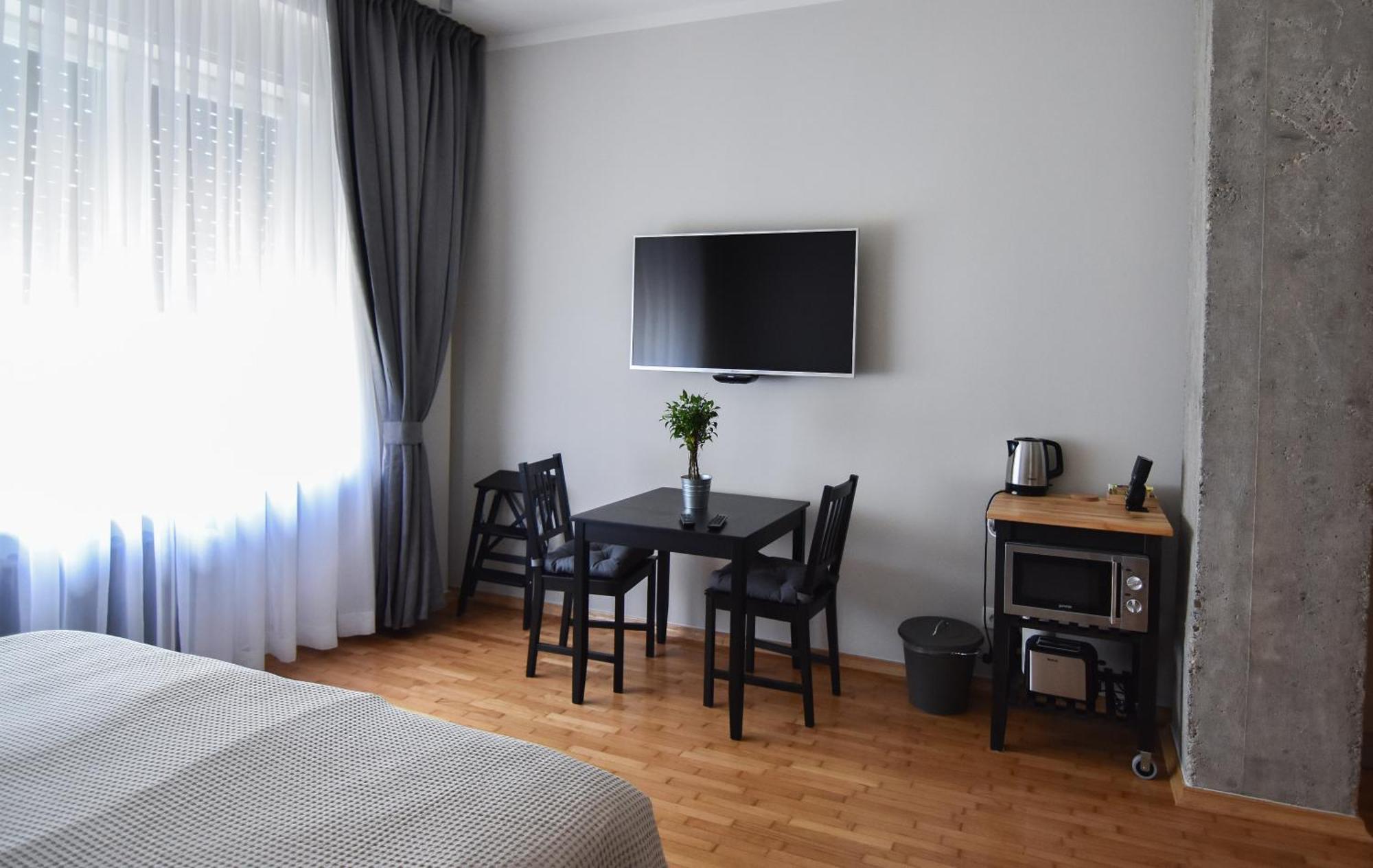 Karlo Main Square Apartments 자그레브 외부 사진