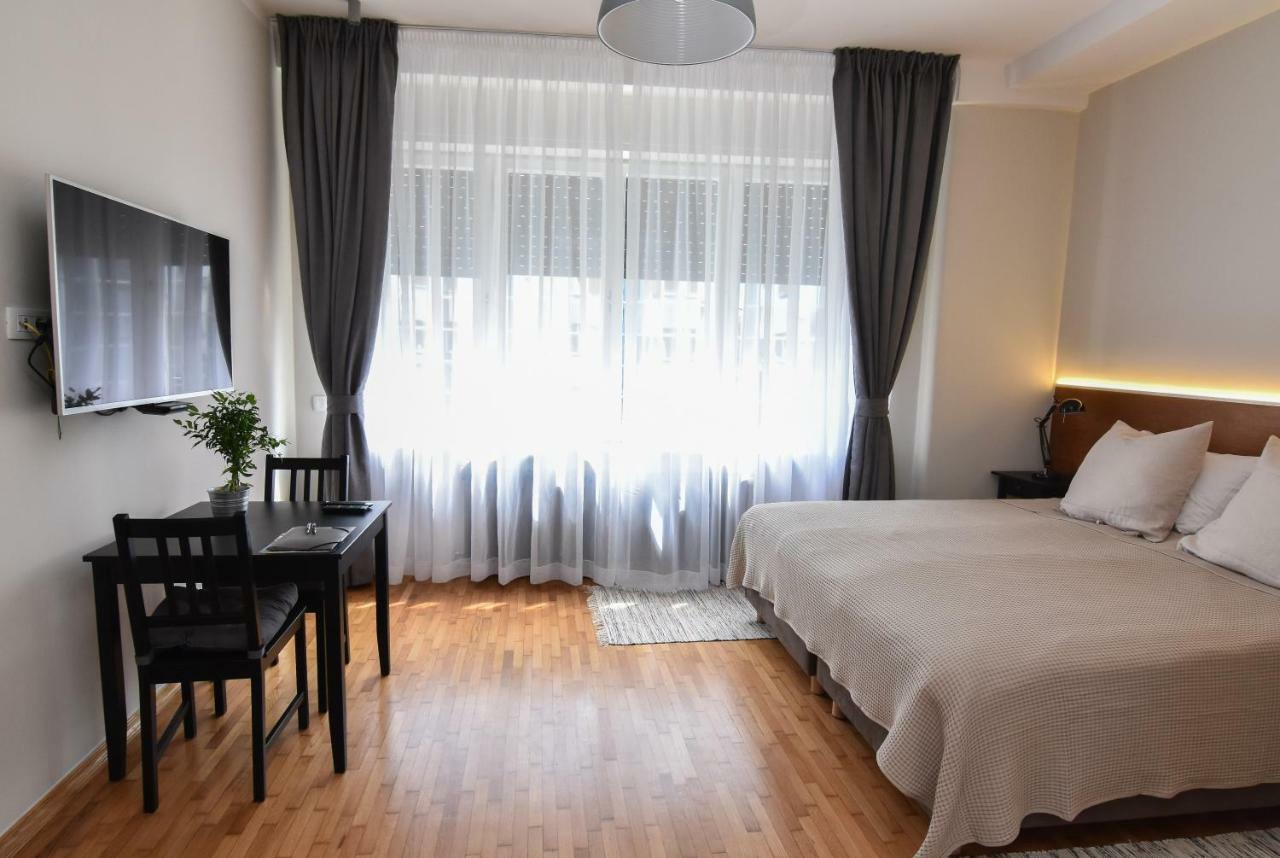 Karlo Main Square Apartments 자그레브 외부 사진