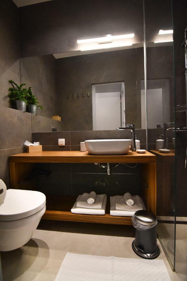 Karlo Main Square Apartments 자그레브 외부 사진