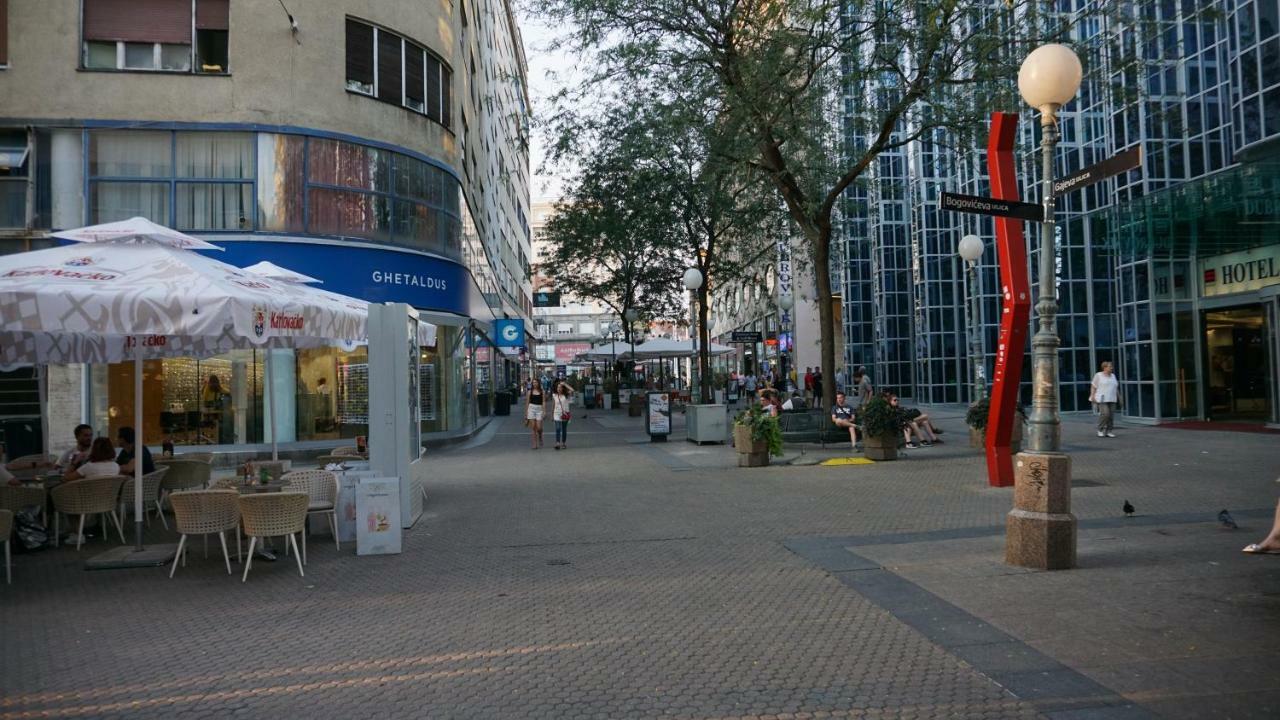 Karlo Main Square Apartments 자그레브 외부 사진